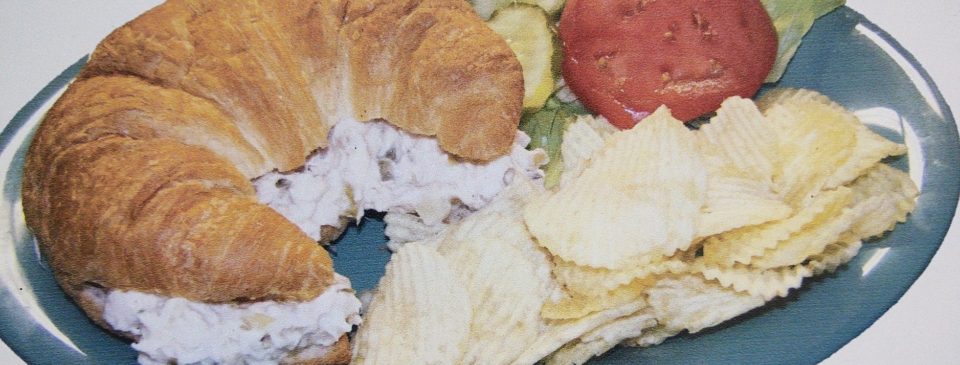 CHICKEN SALAD CROISSANT